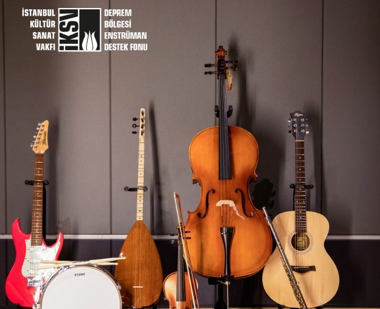 The İKSV Instrument Support Fund provided instrument support to music students in the earthquake region